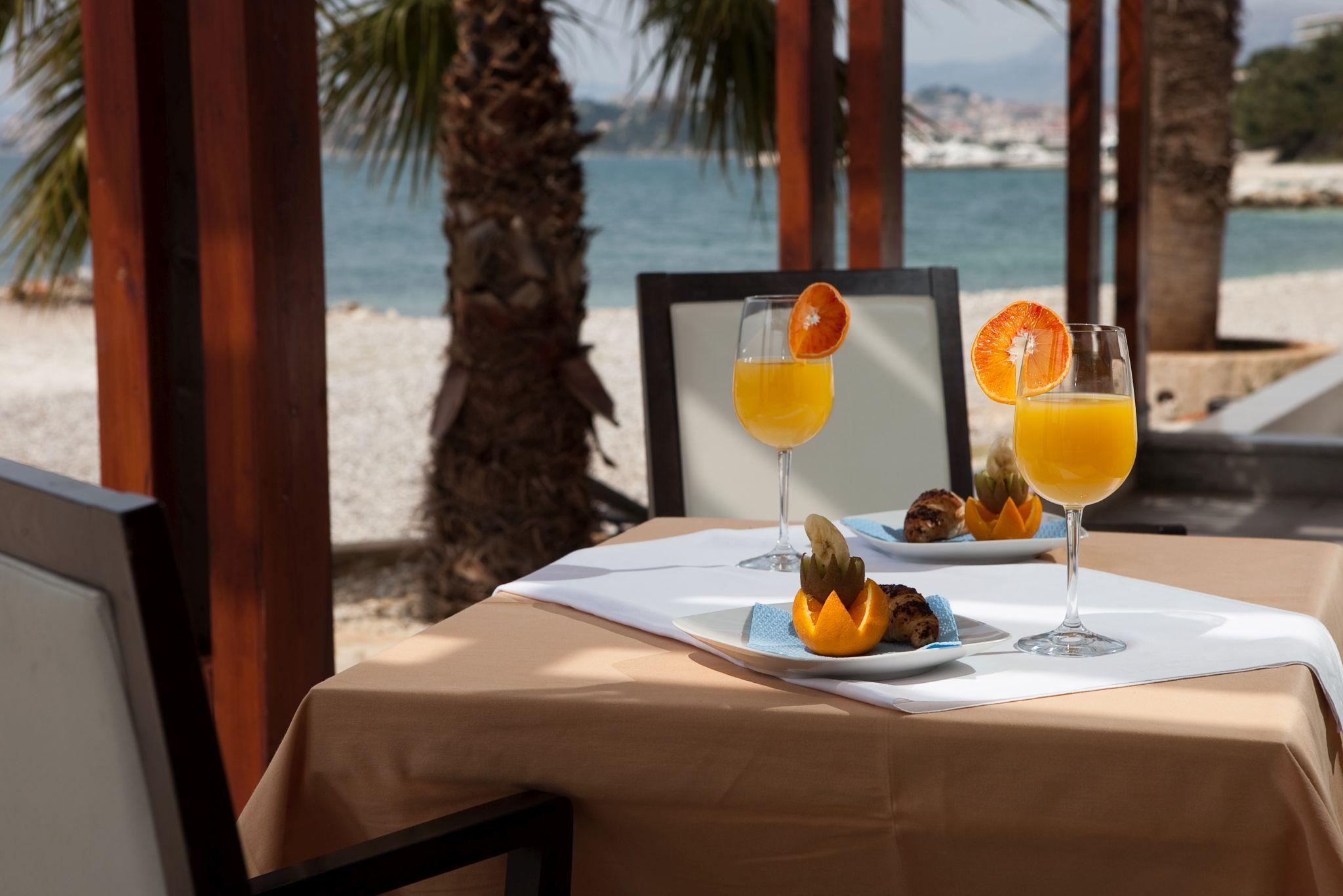 Hotel Gala Split Podstrana Ngoại thất bức ảnh