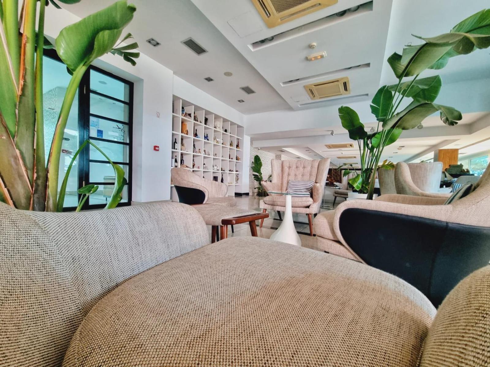 Hotel Gala Split Podstrana Ngoại thất bức ảnh