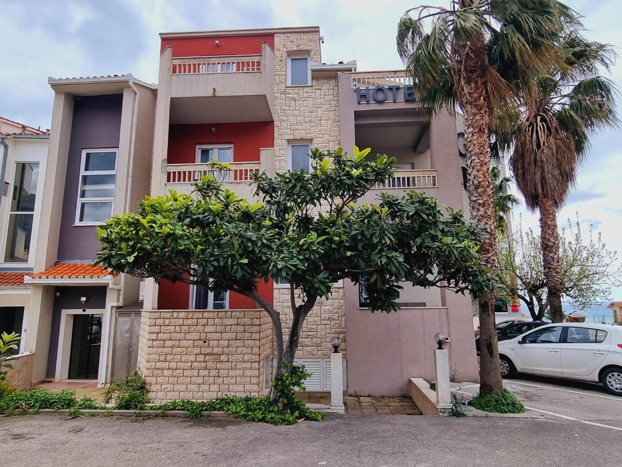 Hotel Gala Split Podstrana Ngoại thất bức ảnh